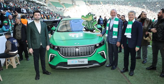 Togg, Bursaspor’un Tribün ve Şort Sponsoru Oldu