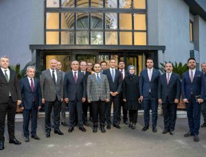 Sanayi ve Teknoloji Bakanı Mehmet Fatih Kacır Kutes Fabrikasını Ziyaret Etti