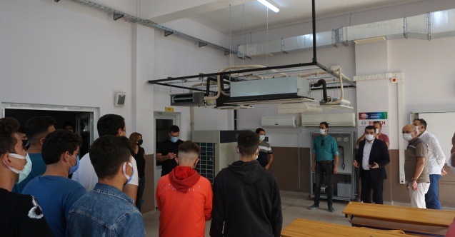 Bosch Termoteknik Akademi, Mesleki Teknik Anadolu Li-selerinde Yaptığı Atölye Yenilemeleriyle Eğitime Destek Vermeye Devam Ediyor