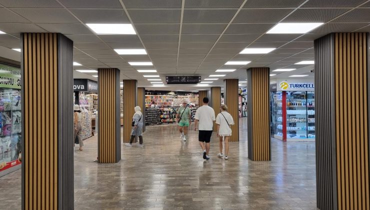 İstanbul’un En Uğrak Noktalarından Karaköy Yeraltı Geçidi Yenilendi