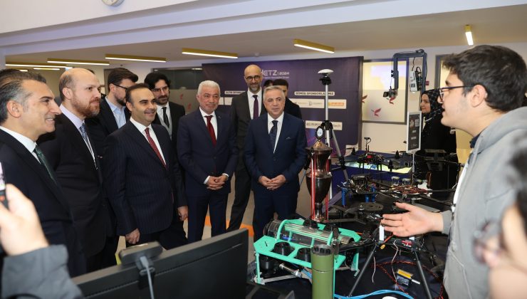 Sanayi ve Teknoloji Bakanı Mehmet Fatih Kacır YETZ’24’e Katıldı