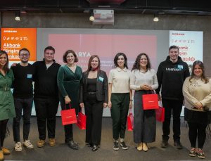 Akbank ve Arya Kadın Yatırım Platformu, Girişimcileri Yeni Yatırımlara ve Geleceğe Hazırlıyor
