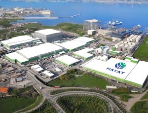 Hayat, Yenilenebilir Enerji Yatırımlarıyla Karbon Ayak İzini Azaltıyor