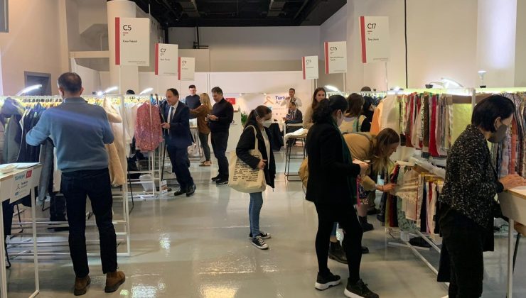Paris’te Türk Moda Endüstrisinin Şov Zamanı