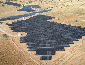 Akra Hotels, 2025 Yılı Sonuna Kadar Elektrik İhtiyacının %100’ünü Güneşten Karşılamayı Hedefliyor