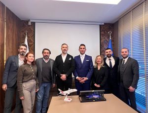 Emirates, Ekonomi Sınıfı Yolcuları için Ücretsiz Otobüs Ulaşım Hizmetini Başlatıyor