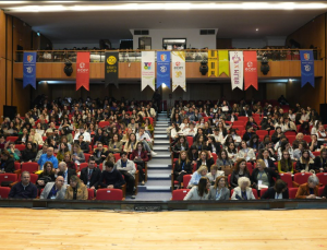 Yaratıcı ve Yenilikçi Öğretmen Semineri Eğitimde Teknolojiyi Konuşturdu