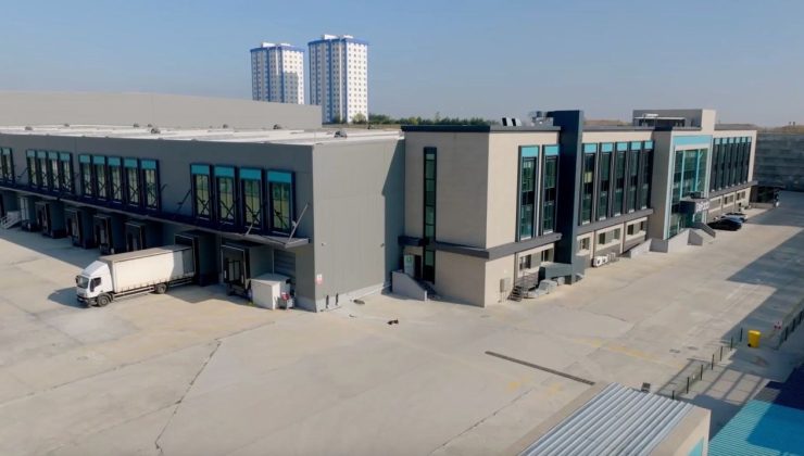 DeFacto, Akıllı Depo Yatırımlarıyla Lojistikte Sürdürülebilir Bir Geleceğe Yatırım Yapıyor