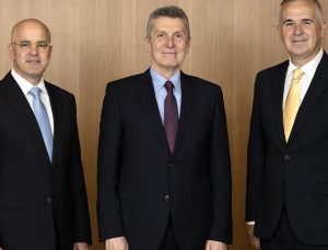 Sabancı Holding’de Bayrak Değişimi