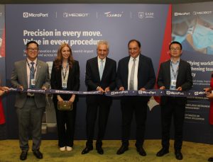 Dünya Cerrahları Robotik Eğitim için Türkiye’de Buluşuyor