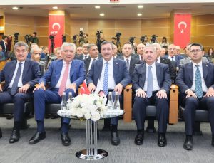 İSO Meclisine Türkiye Cumhurbaşkanı Yardımcısı Cevdet Yılmaz Konuk Oldu