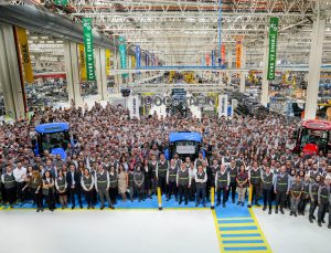 TürkTraktör’den 10.000’inci Kabin Üretimi