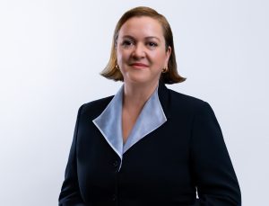 Koç Holding Kurumsal İletişim Direktörü Burçun İmir Oldu