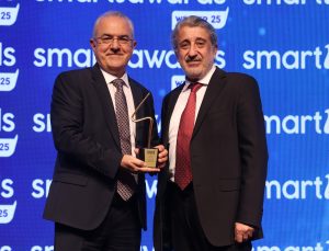 MAPFRE Sigorta’ya Smart-i Awards 2025’te Altın Ödül