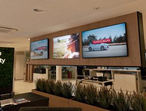 Samsung, Toyota ile İş Birliğini Genişletiyor