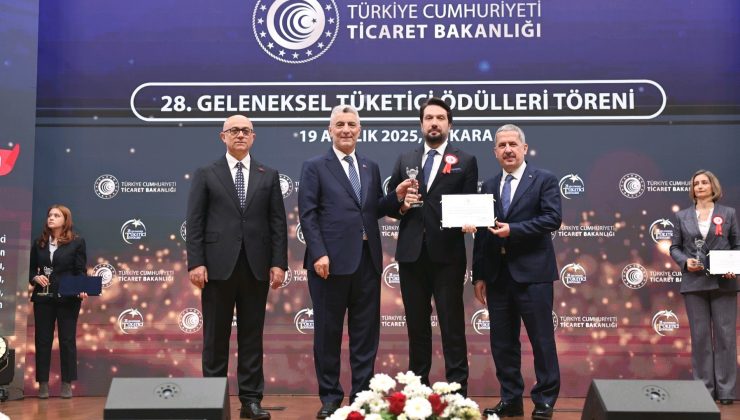 Samsung Türkiye’ye Ticaret Bakanlığından “Tüketici Memnuniyetini İlke Edinen Firma” Ödülü