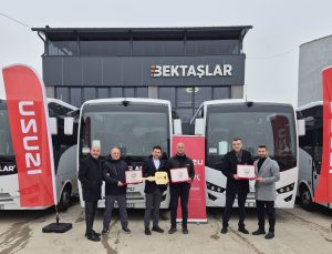 Anadolu Isuzu’dan Bektaşlar Turizm’e 20 adet Novo Lux teslimatı