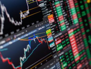 Teknolojinin Gelişimi Bireysel Yatırımlardaki Dönüşümü Nasıl Etkiliyor?