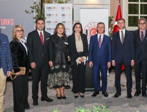 Global Turks Vakfı’nın Orta Doğu Lansmanı Dubai’de Gerçekleşti