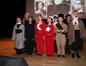 RUMELİ’DEN İSTİKLAL YOLUNA GÖNÜL KÖPRÜSÜ: BAYRAMPAŞALI ÇOCUKLARIN ELLERİNDEN GAZZE’YE ANLAMLI DESTEK