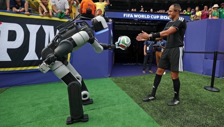 Hyundai’nin İnsansı Robotu Atlas FIFA Dünya Kupası 2026™ Sahnesinde