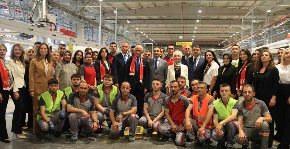 150 milyon euroluk yatırımla hayata geçirilen yeni fabrika, rekor hızla 14 ayda üretime hazır hale getirildi