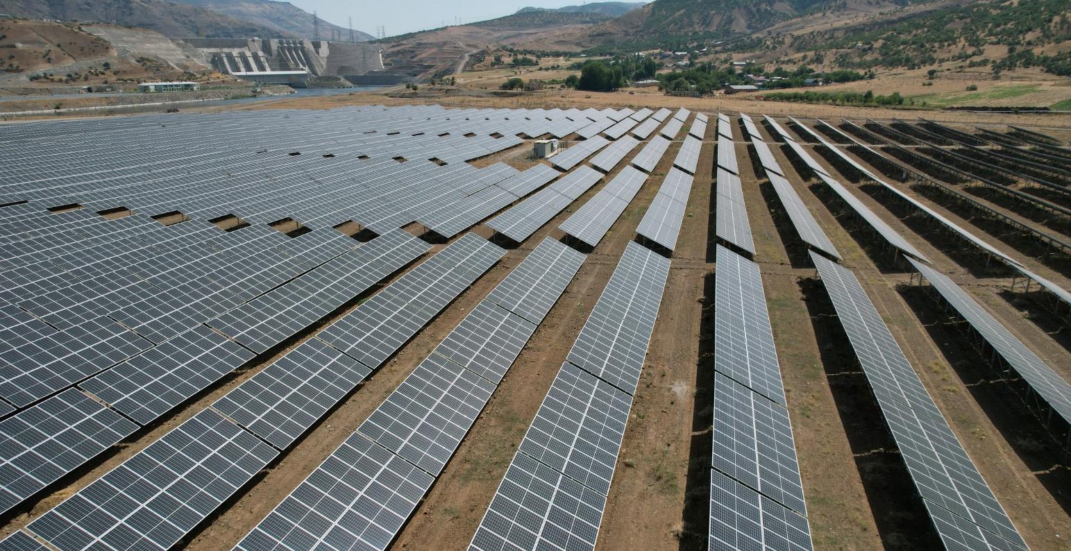 Cengiz Enerji, 2,5 milyon kişiyi yenilenebilir kaynaklı enerji ile aydınlattı   