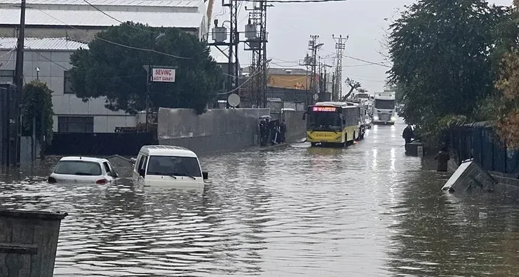 İstanbul’da gözler okul tatili kararında